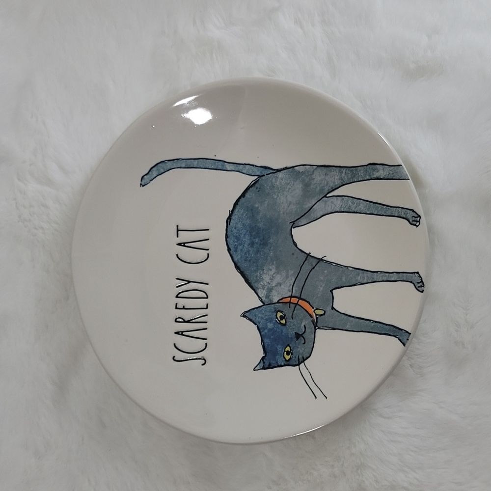 Rae Dunn Scaredy Cat 8" Plate